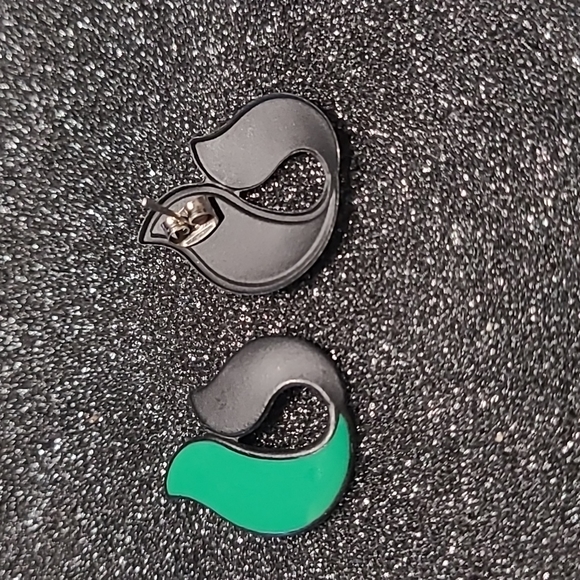 Green & Black Ribbon Earrings - Picture 2 of 3